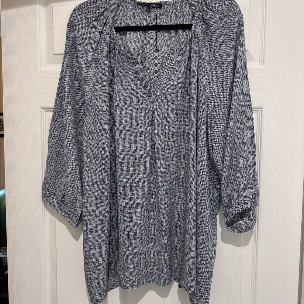 Ava Christine Women's Blue Patterned Top Size 2X